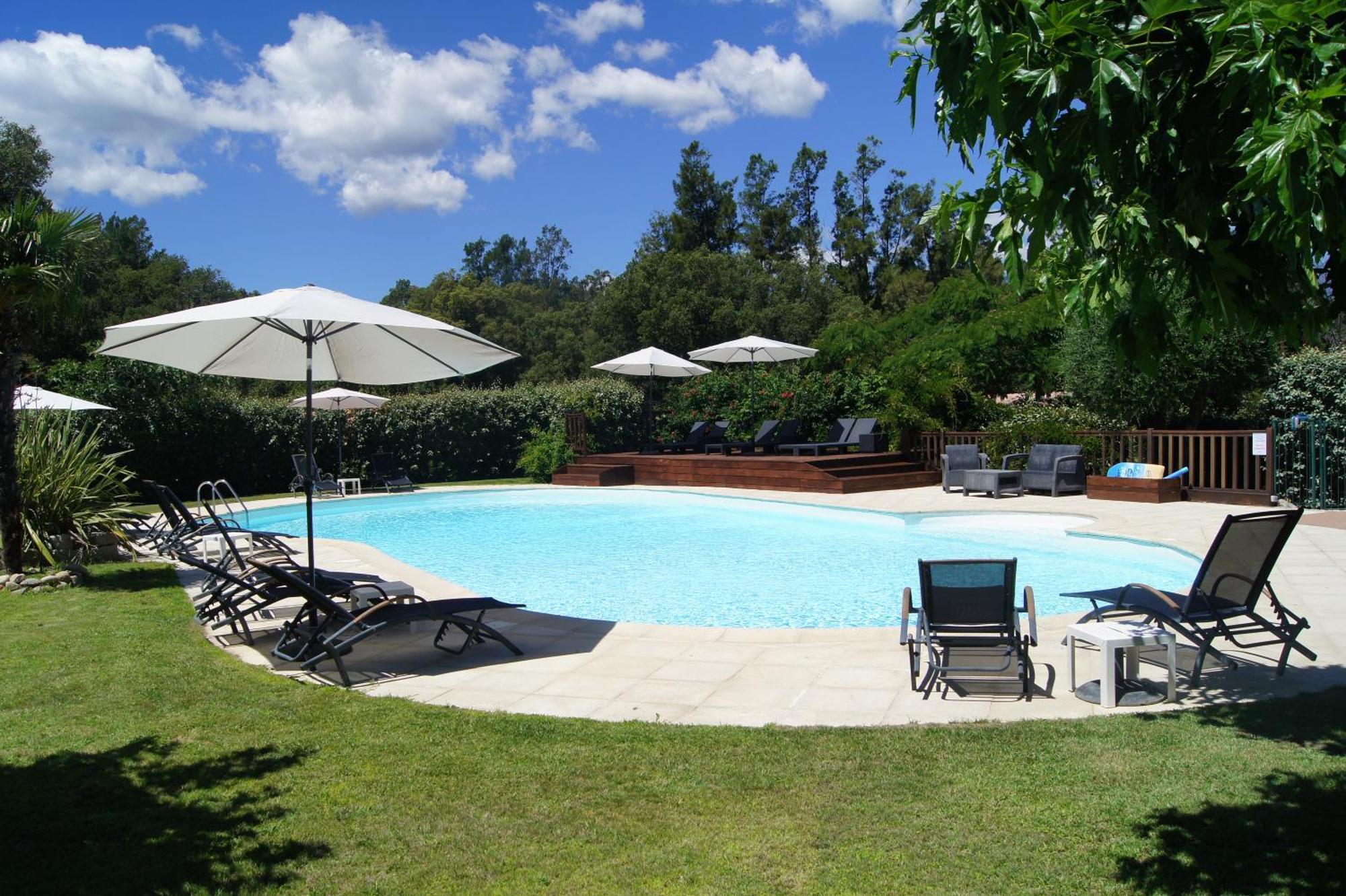 Residence Les Jardins De Sainte-Lucie "Piscine Chauffee" Экстерьер фото